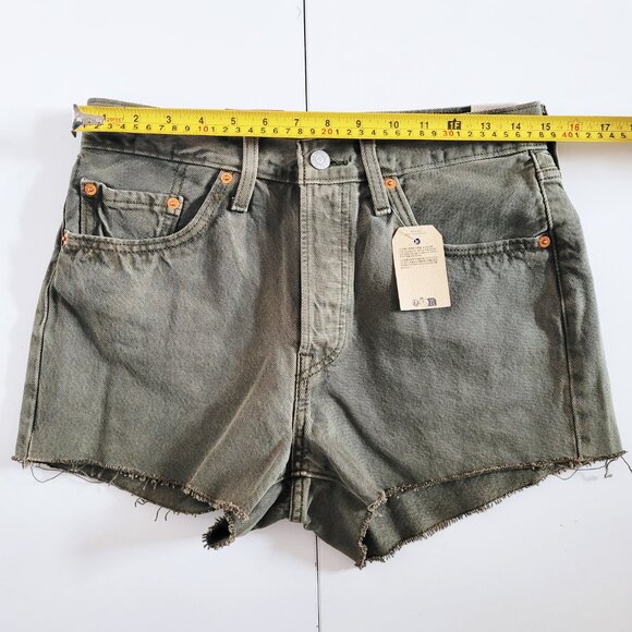 Levi's Olive Green 501 High Rise Shorts 56327-0396 BNWT - Size 28 - Picture 10 of 12